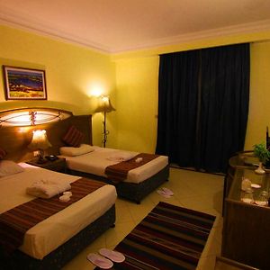 Standard Double or Twin Pool View Room